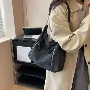 Luxury Famous Designer Classic Leather Diaper Bags For Women Elegant Minimalist Large Capacity Crossbody Bag Stylish Paris