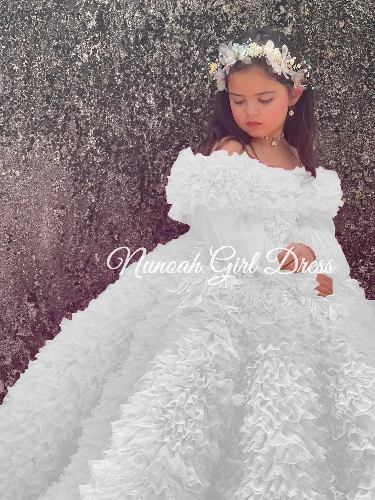 Pink Flower Girl Dresses for Wedding Crystal Ruffles Off the Shoulder First Communion Kids Birthday Party Gown Party Dress