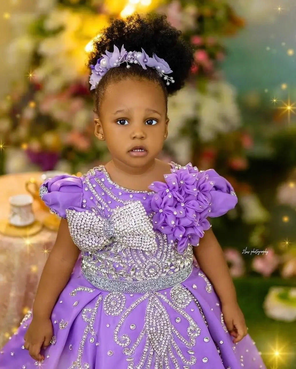 Luxury Lavender Girls Birthday Dress Beading With Bow Floral Flower Girl Dresses Queen Ball Gowns for Wedding Party Customized