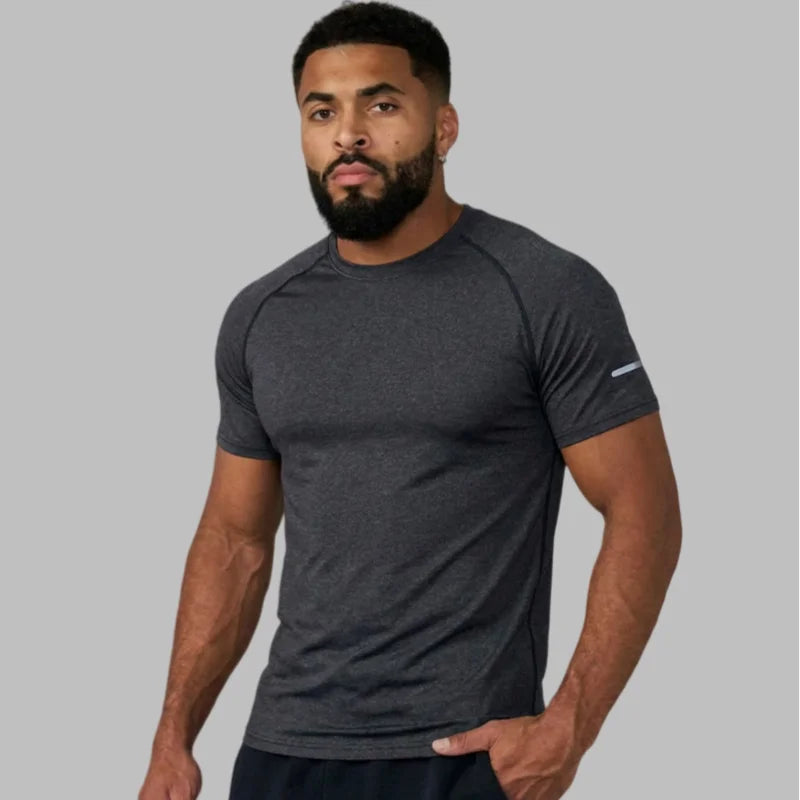 Men Compression Running T Shirt Fitness Tight Short Sleeve Tshirt Training Jogging Shirts Gym Sportswear Quick Dry Men's T shirt